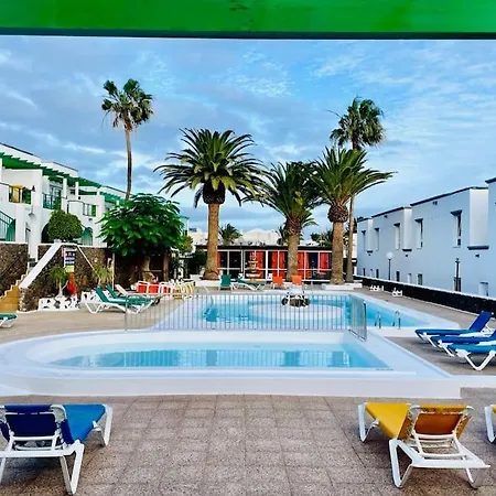 Relaxing Upper Floor Apartment- Exclusive Complex. Apartment Los Pocillos
