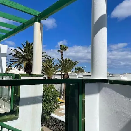 아파트 Relaxing Upper Floor Apartment- Exclusive Complex. *