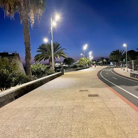 아파트 Relaxing Upper Floor Apartment- Exclusive Complex.