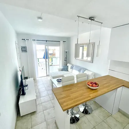 Relaxing Upper Floor Apartment- Exclusive Complex. * Los Pocillos